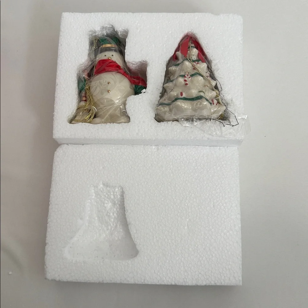 Two Lenox Porcelain 24 K Gold Accents Red Holiday Ribbons Ornaments New In Box
